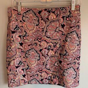 Talbots Women's Skirt Size 2 Pink Paisley Cotton Scalloped Trim Side Zip Lined